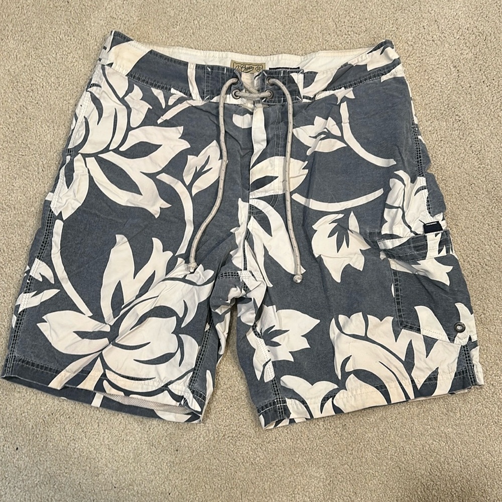 J.Crew Men’s Floral Swim Trunks Size 33